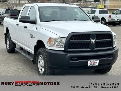 2017 RAM 3500 Tradesman Crew Cab 4x4 8' Box