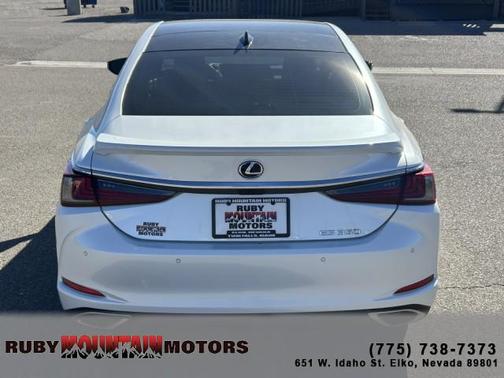 Eminent White Pearl 2021 Lexus ES 350 Base