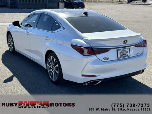 Eminent White Pearl 2021 Lexus ES 350 Base