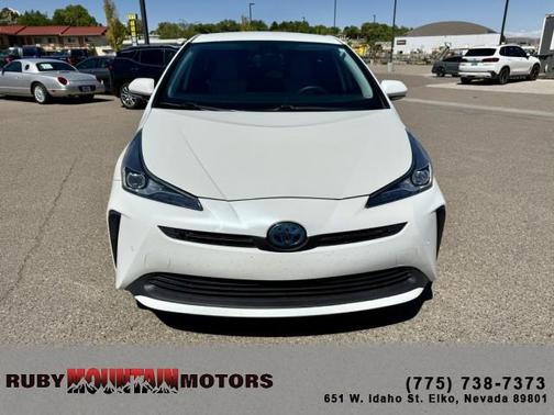 2019 Toyota Prius LE