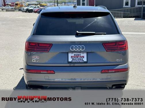 Graphite Gray Metallic 2018 Audi Q7 3.0T Prestige