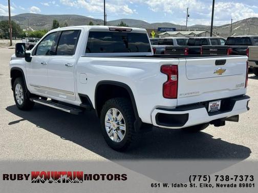 2024 Chevrolet Silverado 3500 High Country