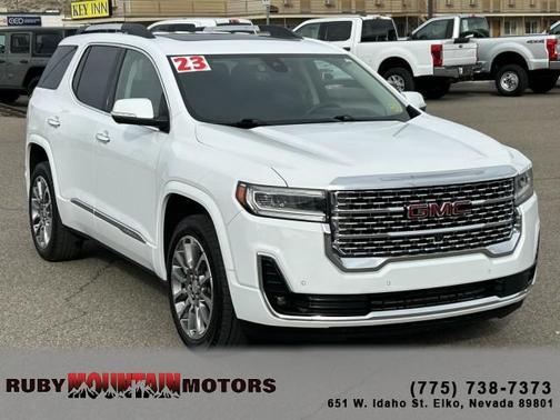 2023 GMC Acadia Denali