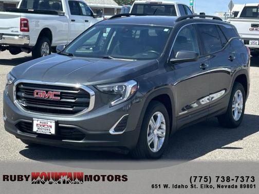 Graphite Gray Metallic 2021 GMC Terrain SLE