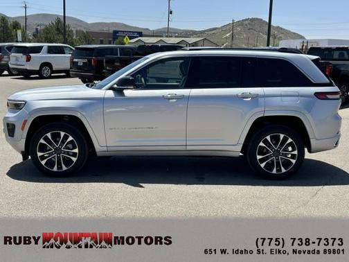 2023 Jeep Grand Cherokee Overland