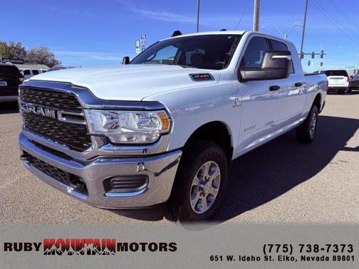 2023 RAM 3500 Big Horn Mega Cab 4x4 6'4' Box