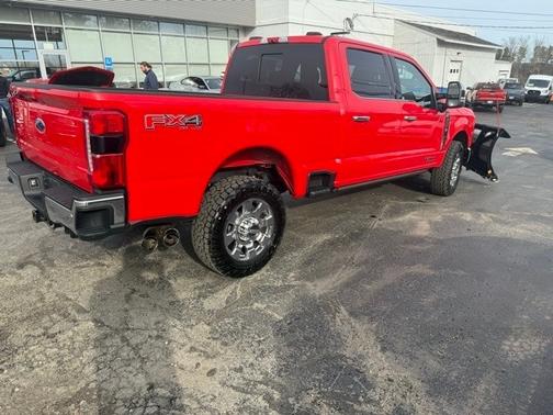2023 Ford F-350 LARIAT SUPER DUTY