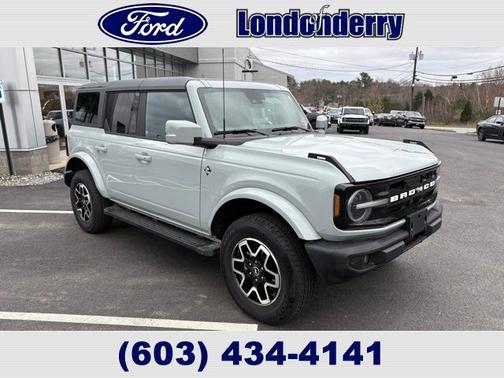 CACTUS GRAY 2022 Ford Bronco OUTER BANKS
