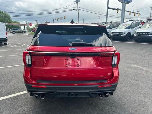 RAPID RED MET TINTED CC 2025 Ford Explorer ST