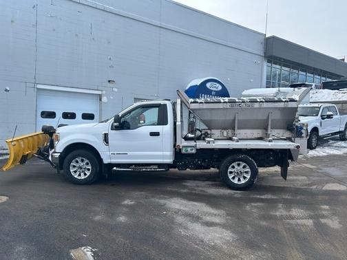 2022 Ford F-350 XLT