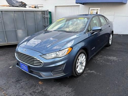 BLUE METALLIC 2019 Ford Fusion SE