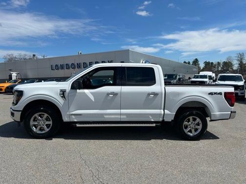OXFORD WHITE 2024 Ford F-150 XLT