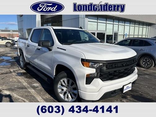 2022 Chevrolet Silverado 1500 CUSTOM