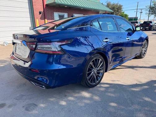 Deep Blue Pearl 2019 Nissan Maxima 3.5 Platinum