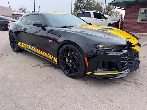 Black 2020 Chevrolet Camaro 2SS