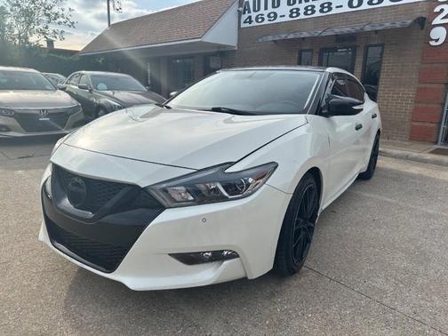 Pearl White 2016 Nissan Maxima 3.5 SR