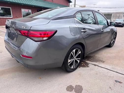 Gun Metallic 2021 Nissan Sentra SV