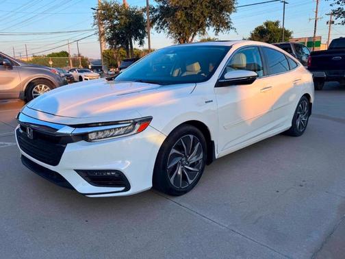 White 2022 Honda Insight Touring