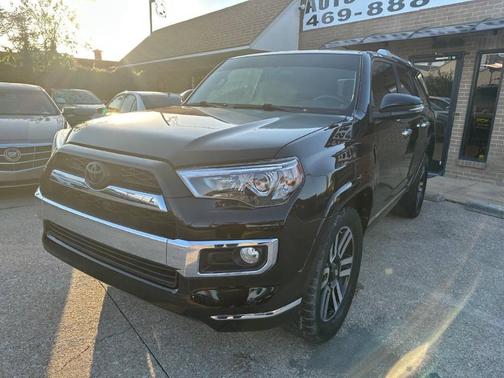 Black 2018 Toyota 4Runner Limited