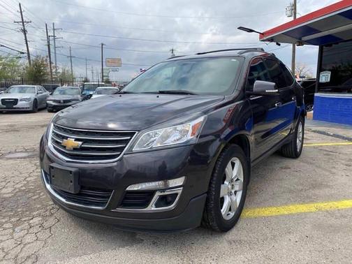 Pewter 2016 Chevrolet Traverse 1LT