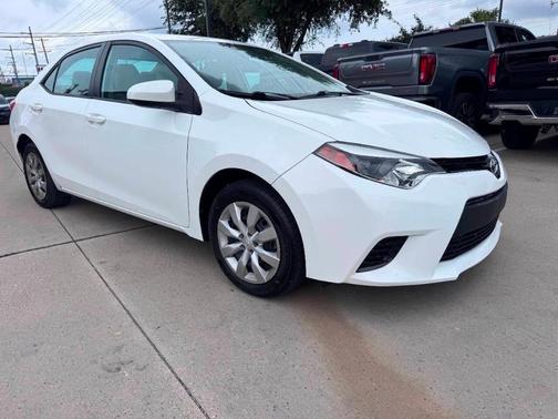 White 2016 Toyota Corolla LE Premium