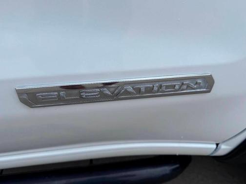 White 2022 GMC Sierra 1500 Limited Elevation