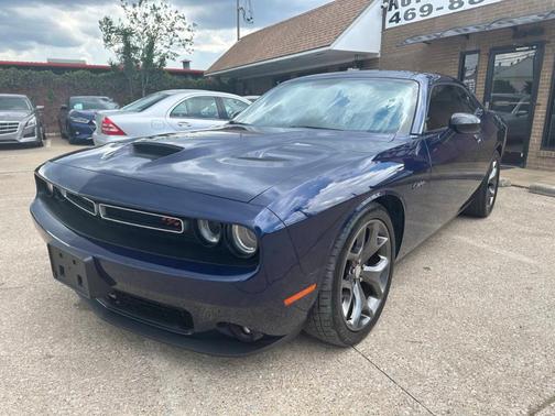 Purple 2015 Dodge Challenger R/T Plus