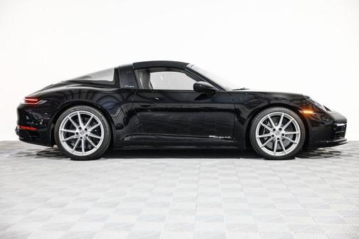 2021 Porsche 911 Targa 4S