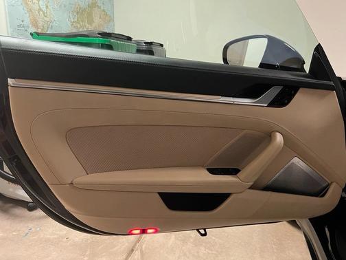 2021 Porsche 911 Targa 4S