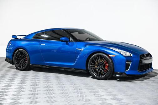 2021 Nissan GT-R Premium