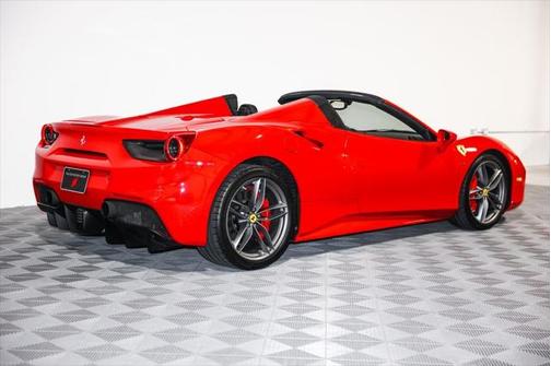 2018 Ferrari 488 Spider Base