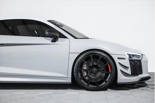 2018 Audi R8 5.2 V10 plus