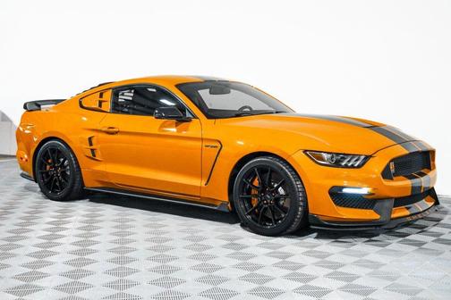 2019 Ford Shelby GT350 Base