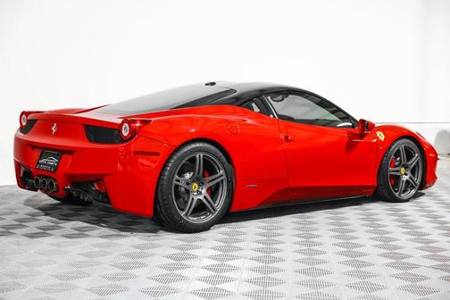 2010 Ferrari 458 Italia Base