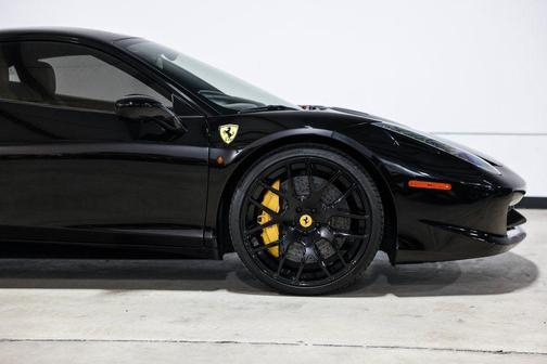 Nero 2012 Ferrari 458 Italia Base