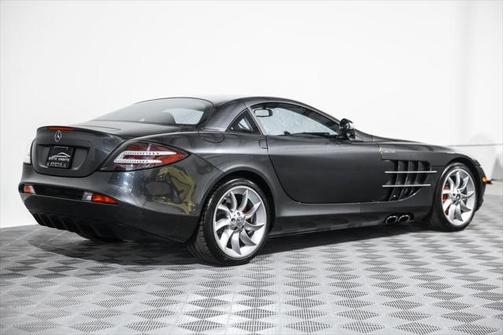 2006 Mercedes-Benz SLR McLaren Base
