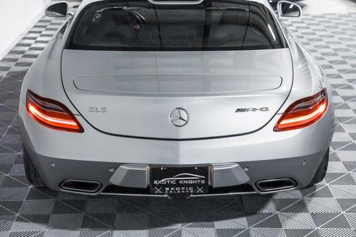 2011 Mercedes-Benz SLS AMG Base