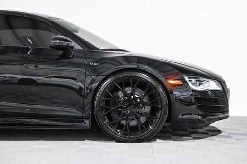 2012 Audi R8 5.2 quattro