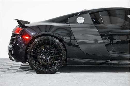 2012 Audi R8 5.2 quattro