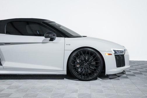 2018 Audi R8 5.2 V10 plus