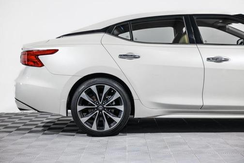 2016 Nissan Maxima 3.5 SR