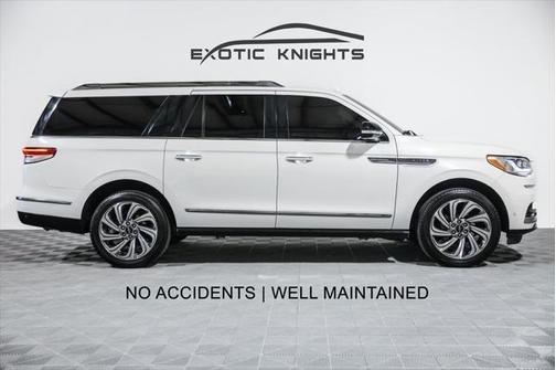 2023 Lincoln Navigator Reserve