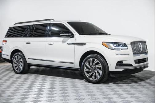 2023 Lincoln Navigator Reserve