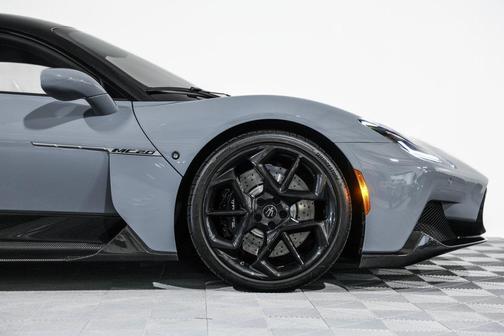 2023 Maserati MC20 Base