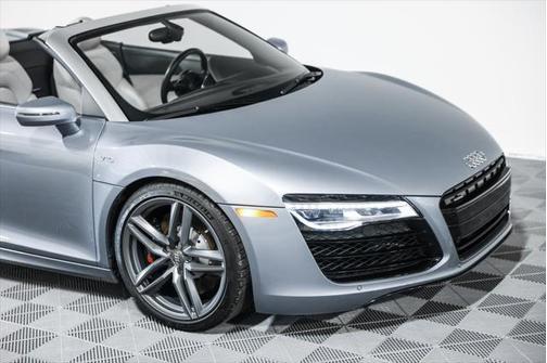 2014 Audi R8 5.2