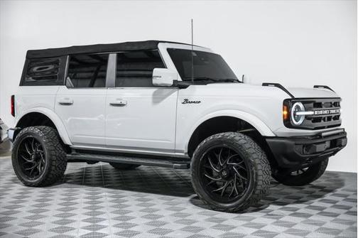 2022 Ford Bronco Outer Banks