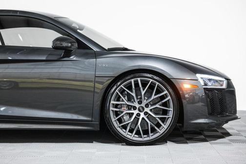 2017 Audi R8 5.2 V10 plus