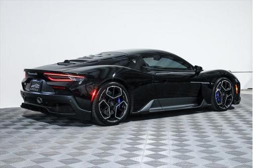 2022 Maserati MC20 Base