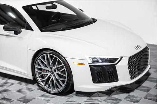 2017 Audi R8 5.2 V10 plus