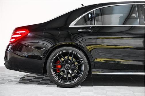 2019 Mercedes-Benz AMG S 63 4MATIC